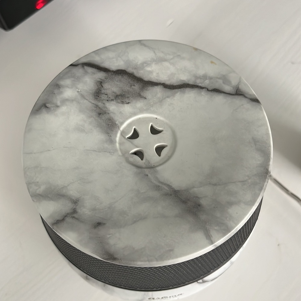 Diffuser - Picture 3 of 4